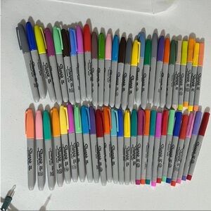 Sharpie 70 count fine and ultra fine